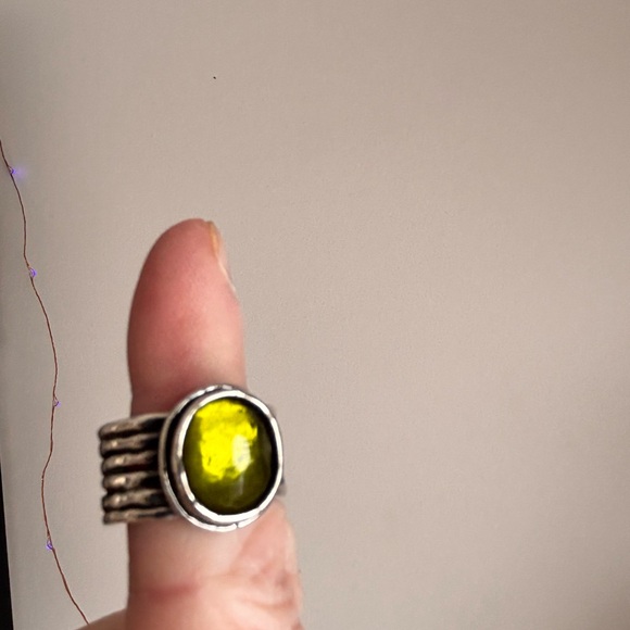 Silpada Silver Ring with Dark Green Stone - Picture 4 of 6